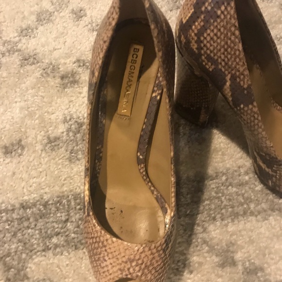 BCBG PLATFORMS - Picture 5 of 6